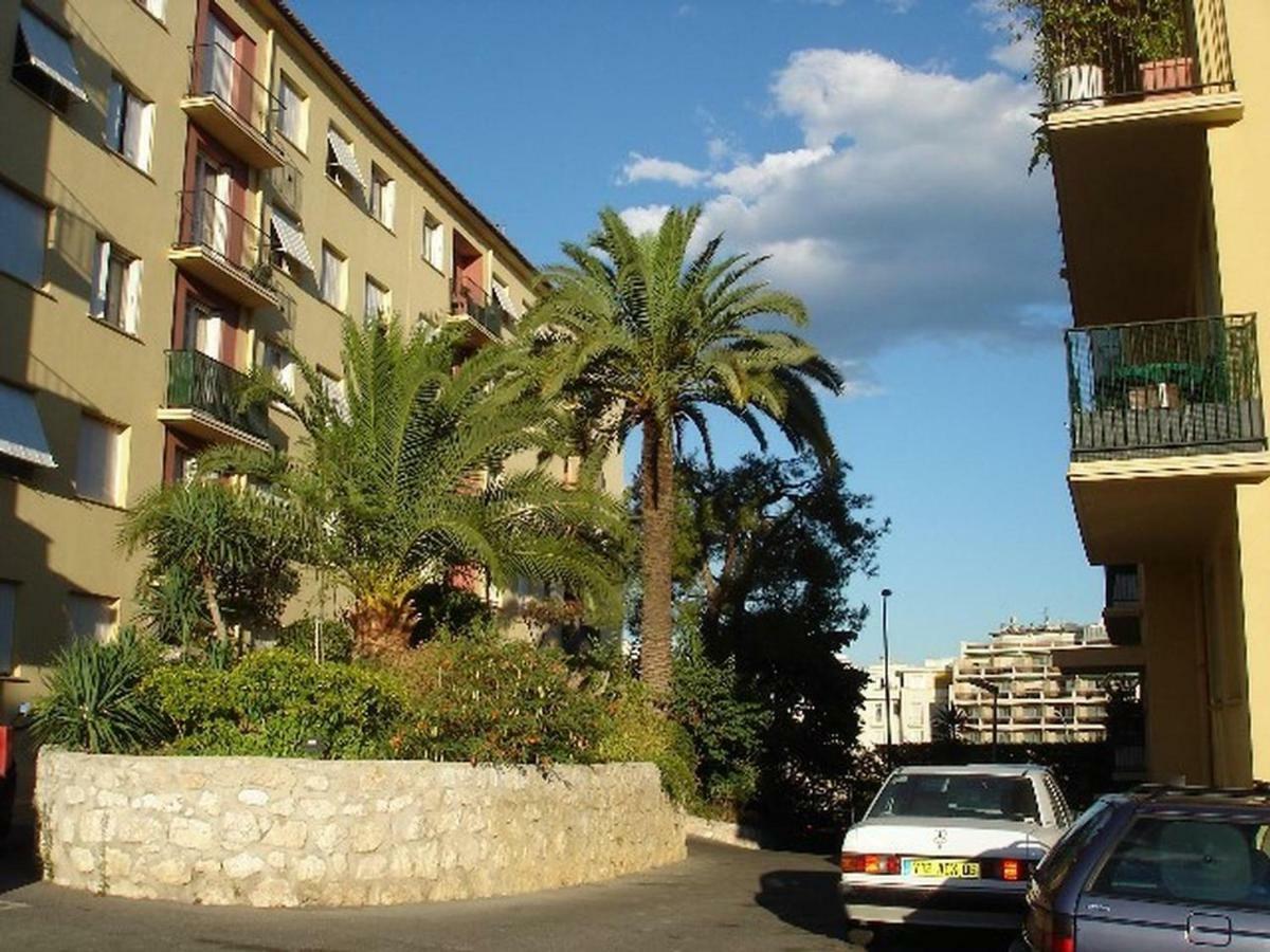 Parc Anahit Apartment Nisa Exterior foto